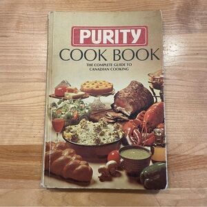Cookbook - Canadian Cooking Guide with Cream Cover